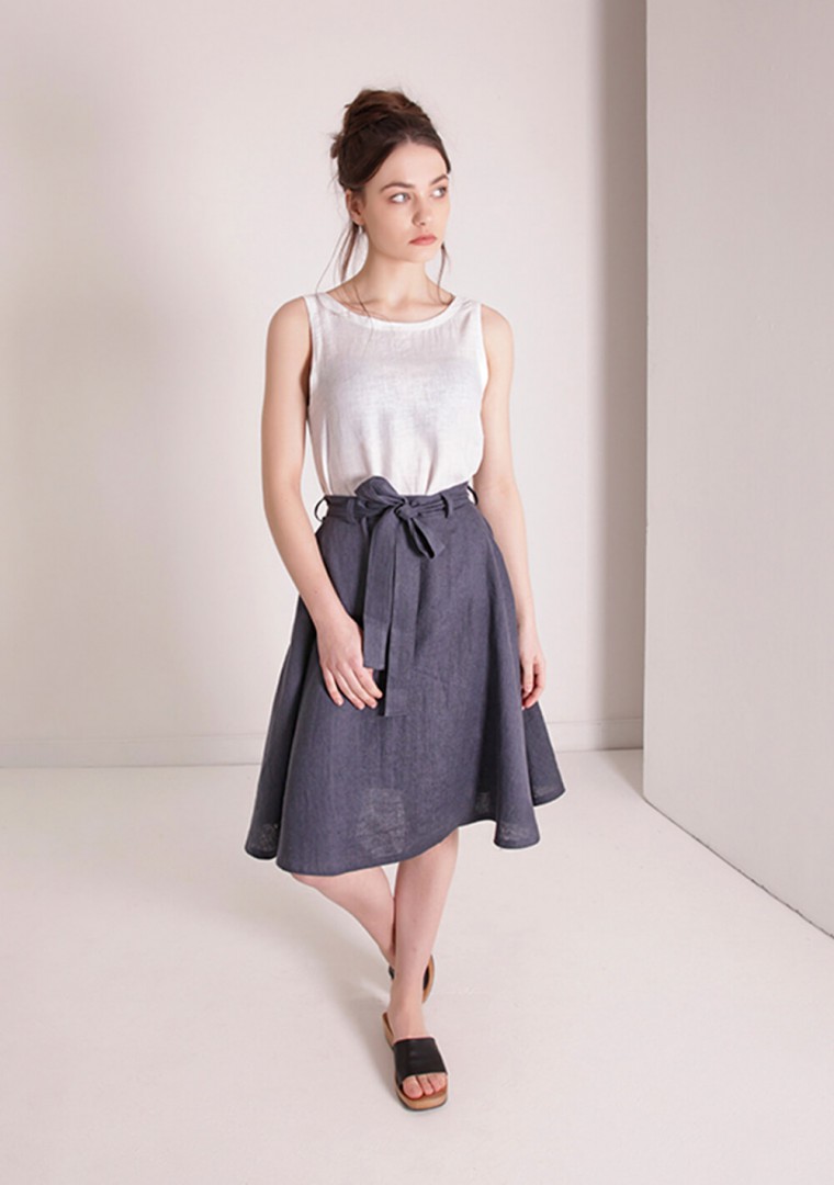 Linen midi skirt with belt Reign