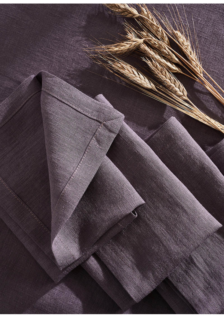 Linen napkins in lavender gray
