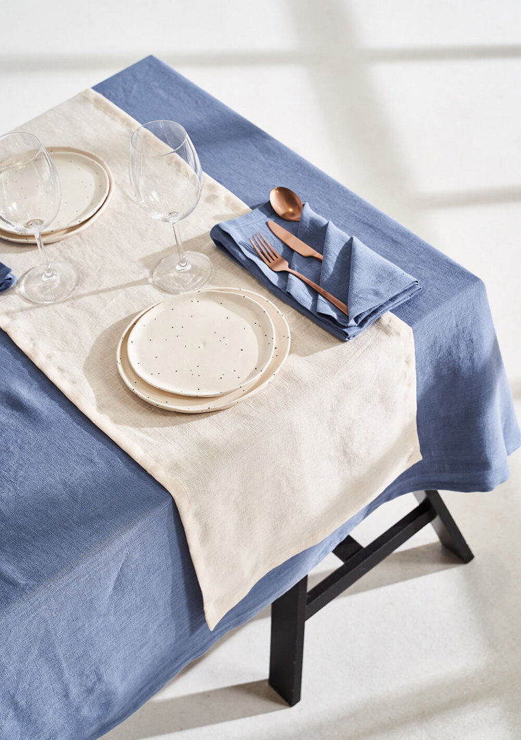 Linen table runner in ivory