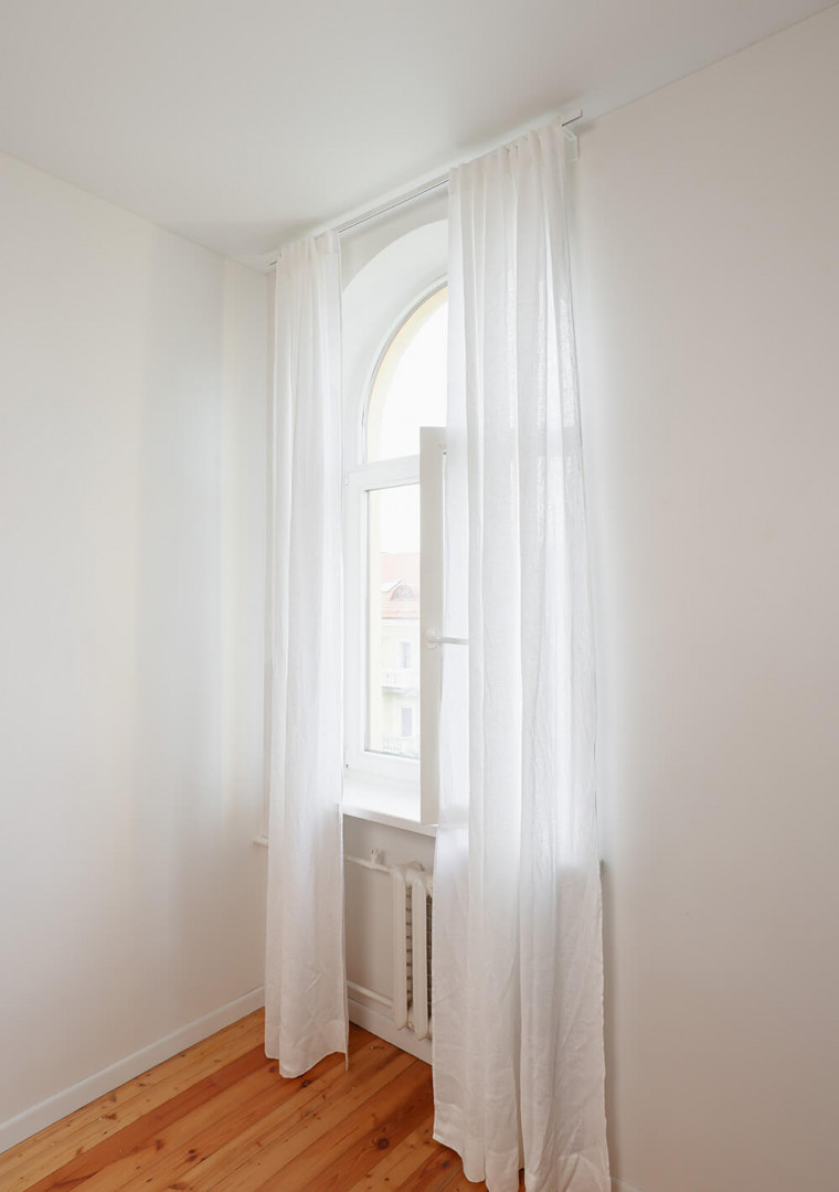 Set of 2 linen curtain panels in Optic White