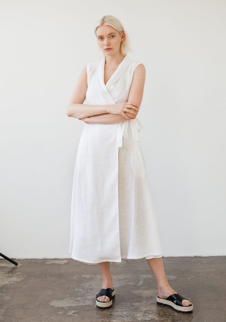 Sleeveless linen wrap dress Serena